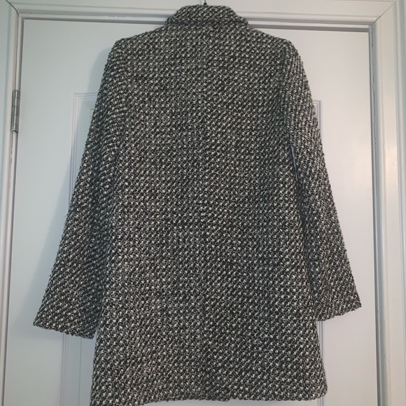 Forever 21 Tweed Style Coat. Size small - Picture 5 of 5